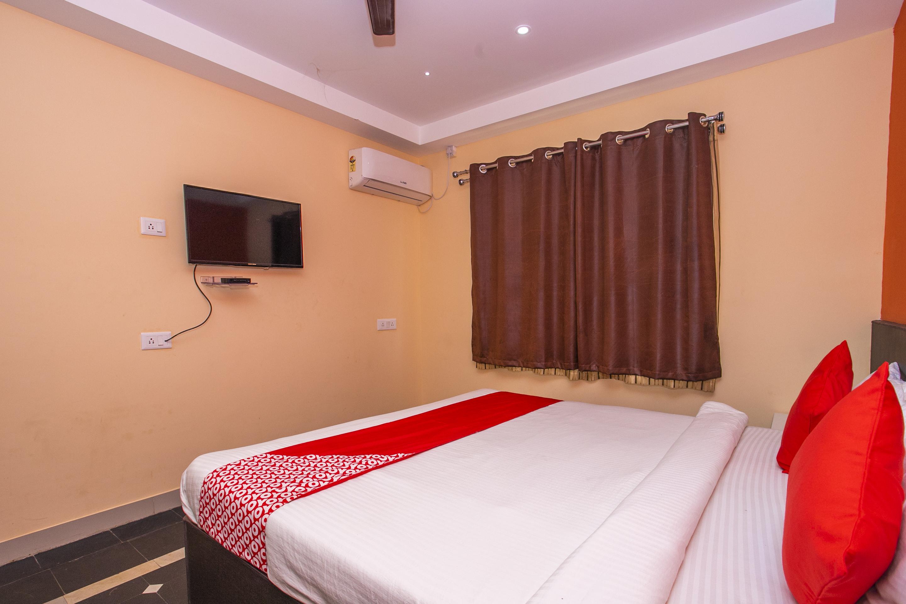 Oyo 22837 Chairmen'S Hotel Bangalore Dış mekan fotoğraf