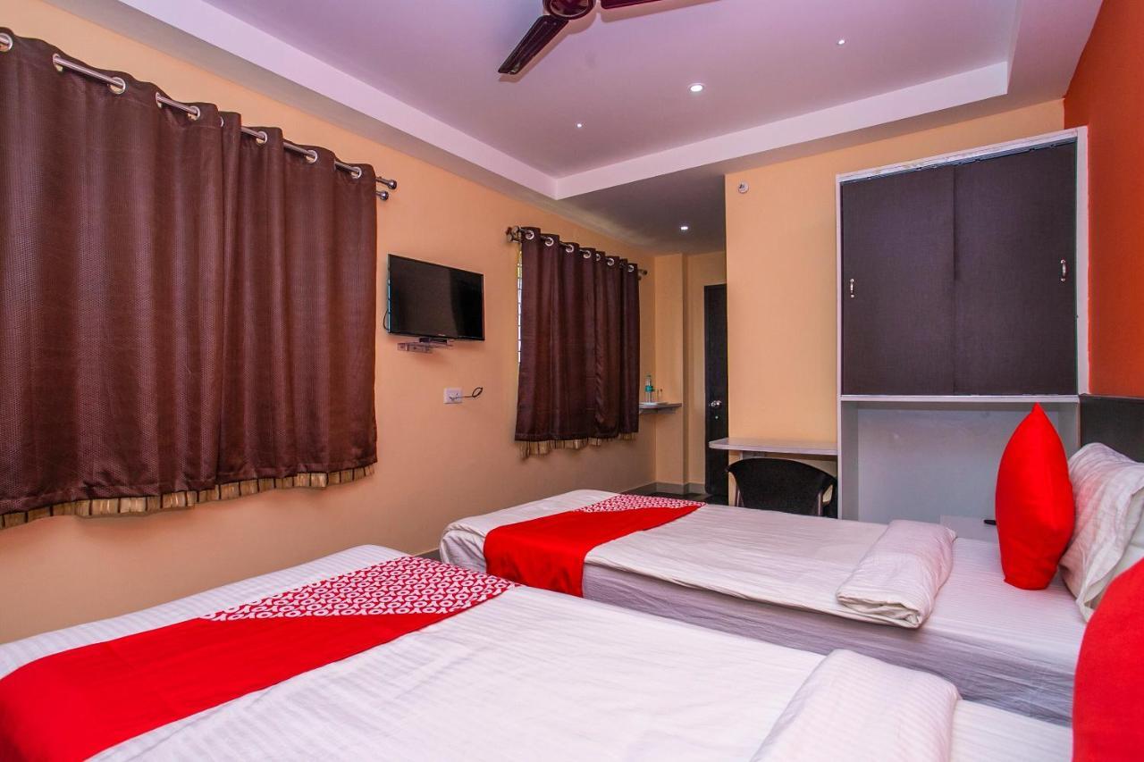 Oyo 22837 Chairmen'S Hotel Bangalore Dış mekan fotoğraf